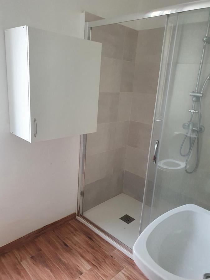 Habitacion Sencilla Con Balcon Vigo Bagian luar foto